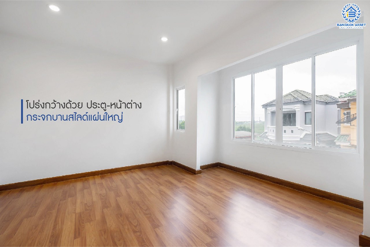 บ้านมือสองตกแต่งใหม่ หลังใหญ่ เล่นระดับ ม.เศรณี ดอนเมือง-สรงประภา เนื้อที่ 26.2 ตร.ว. ฟังก์ชั่นจัดเต็ม 4 ห้องนอน 3 ห้องน้ำ ตอบโจทย์ครอบครัวใหญ่ มีความเป็นส่วนตัว เดินทางเข้าสู่ใจกลางเมืองได้อย่างสะดวกสบาย ใกล้สนามบินดอนเมือง ทางด่วนศรีสมาน และรถไฟฟ้าสายสีแดง...